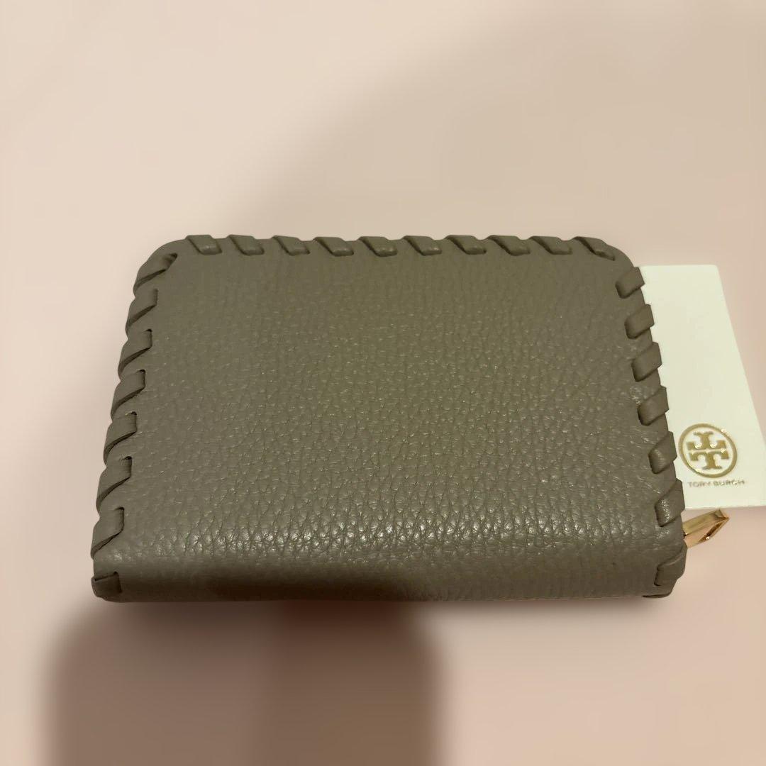 新品　Tory Burch フレンチグレー レザー　ケース