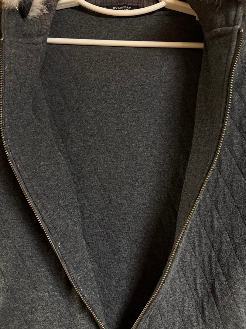 BURBERRY BLACK LABEL フード付きパーカー