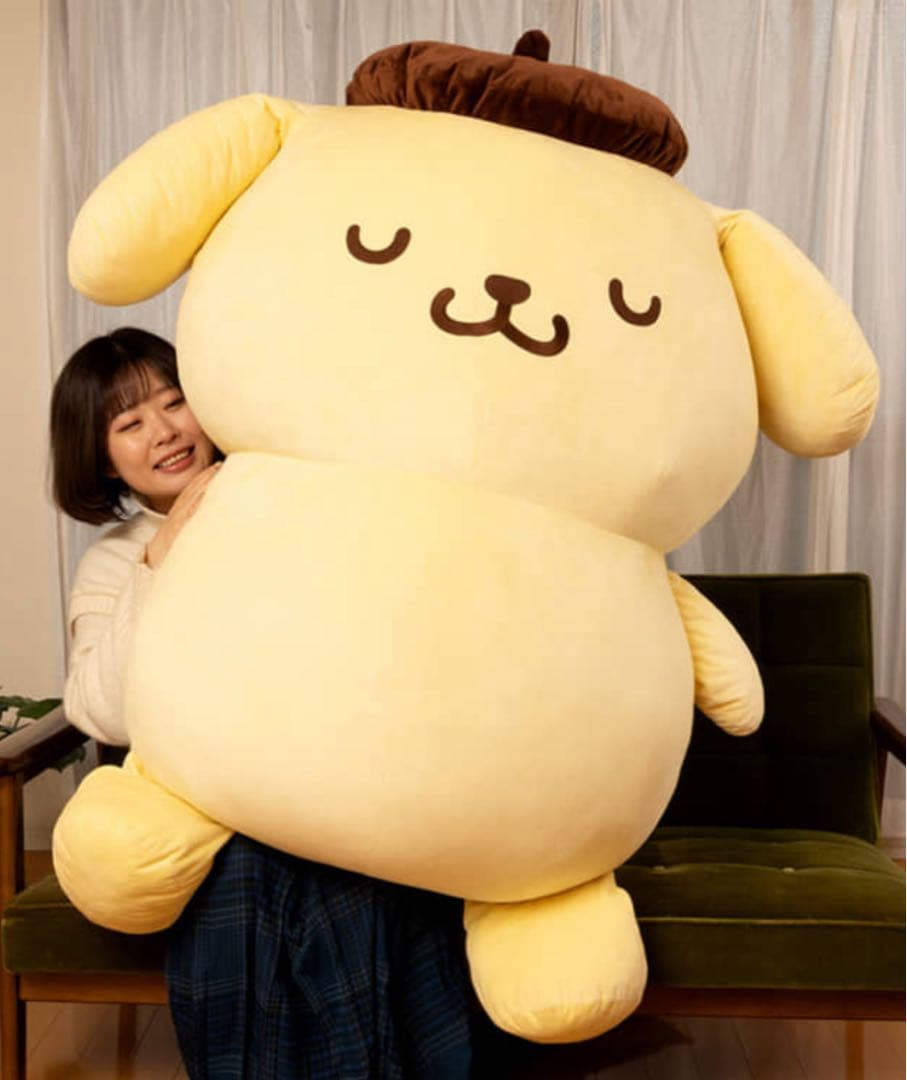 サンリオ　ポムポムプリン　超特大ぬいぐるみ