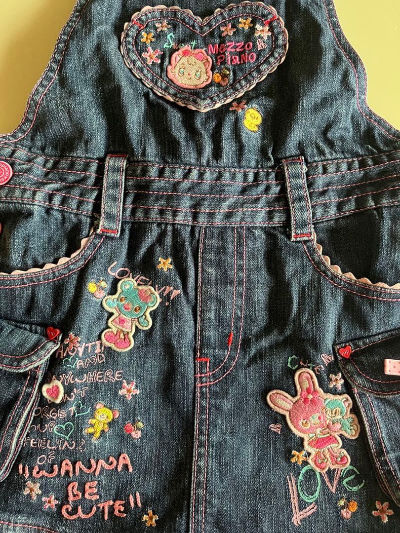 超美品　mezzopiano 120デニム刺繍ジャンパースカート