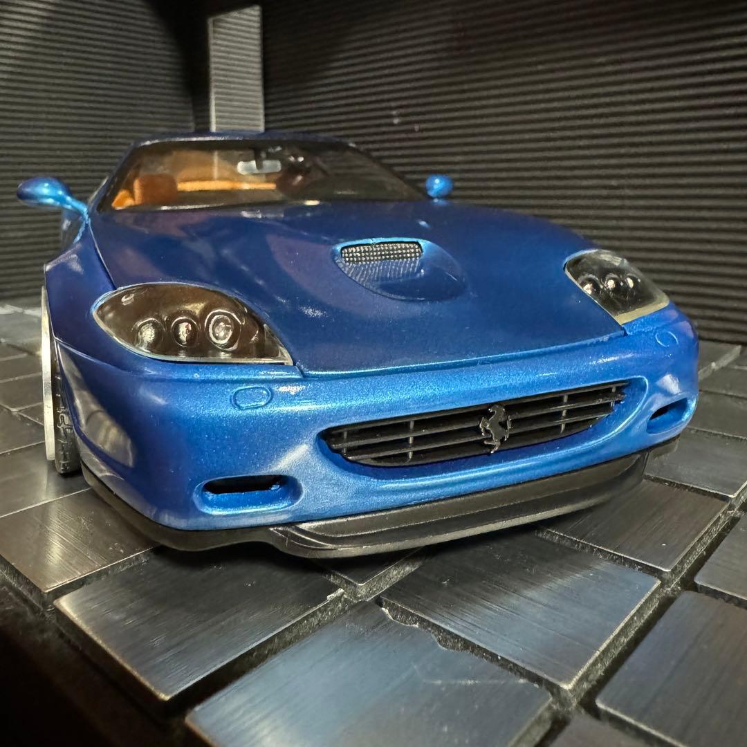 ホットウィール 1/18 フェラーリ 575MM (カスタム仕様)