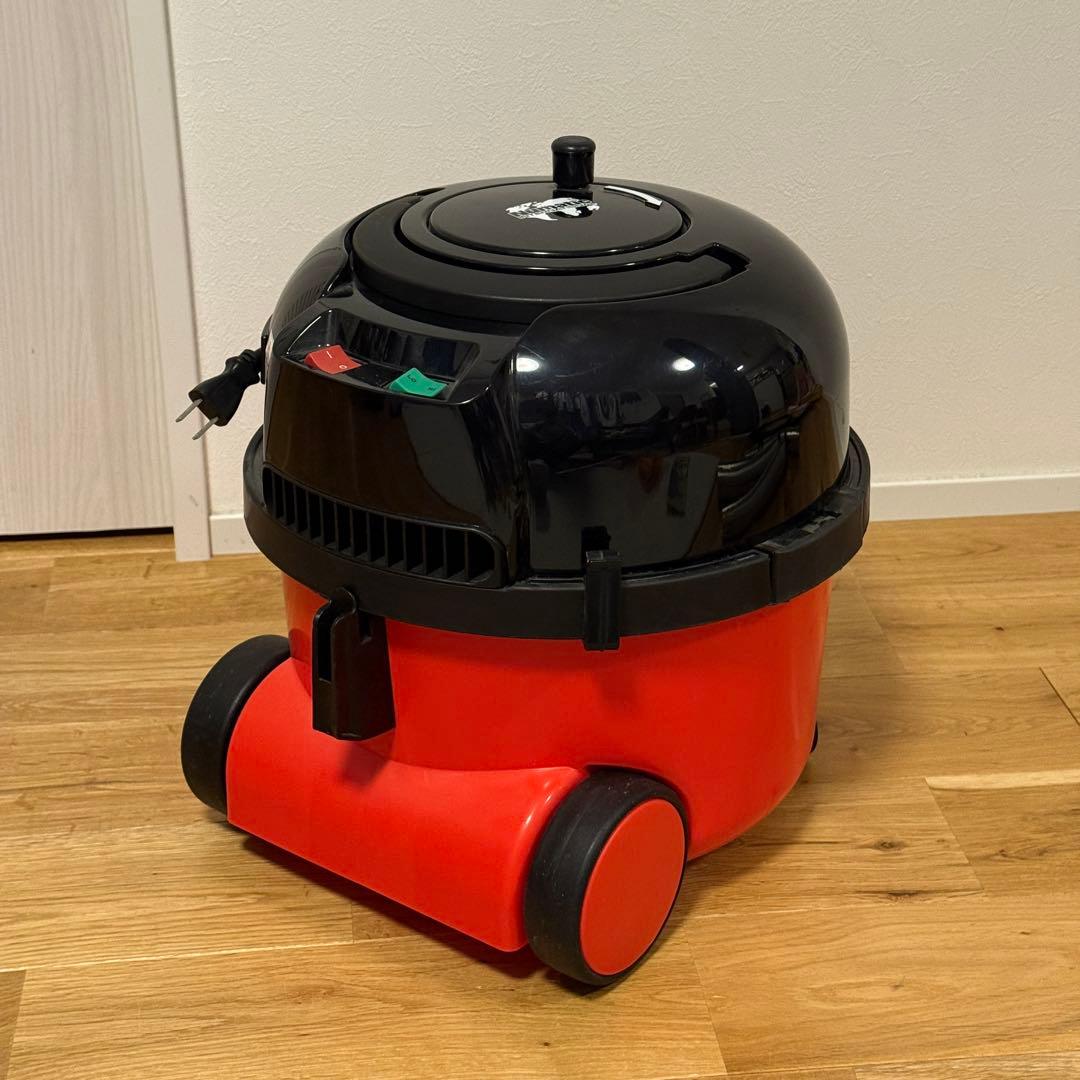 Numatic社製 Henry ヘンリー掃除機