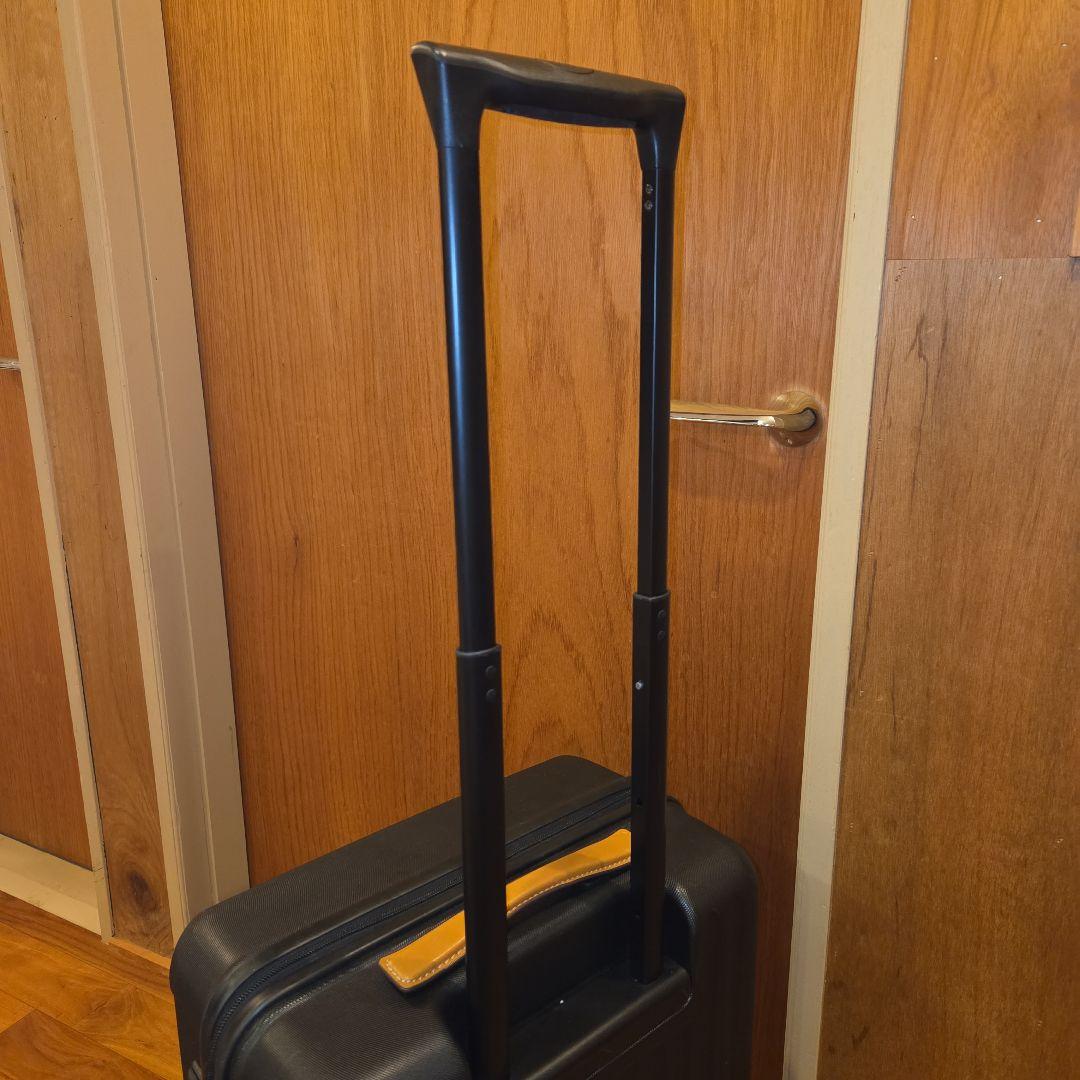 BRIC'S ブリックス カプリ スーツケース 黒 機内持込可 軽量 TSA