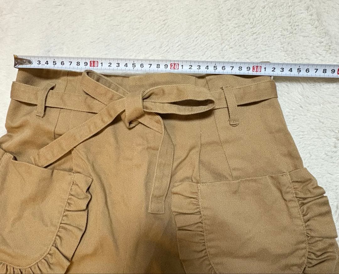 yukiemonn ベージュ フリル付きポケット キュロット