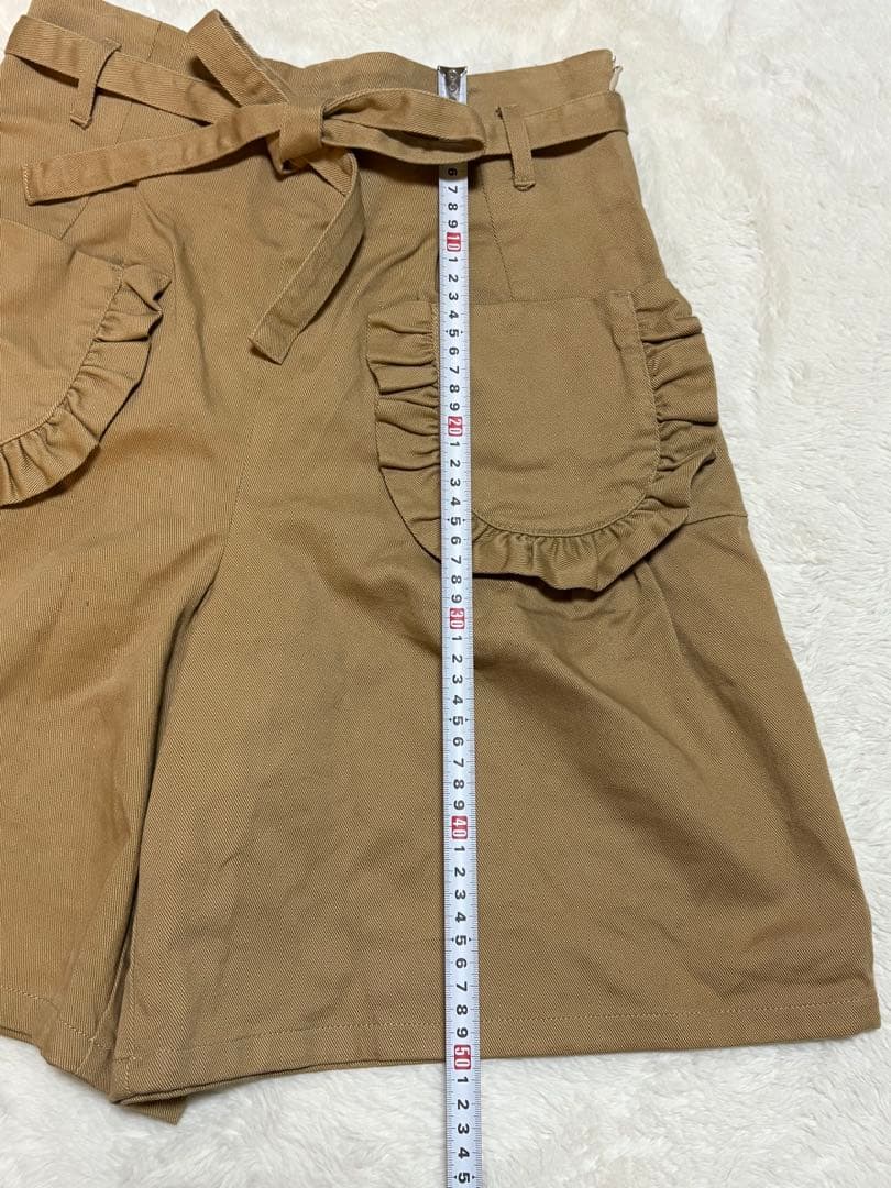 yukiemonn ベージュ フリル付きポケット キュロット