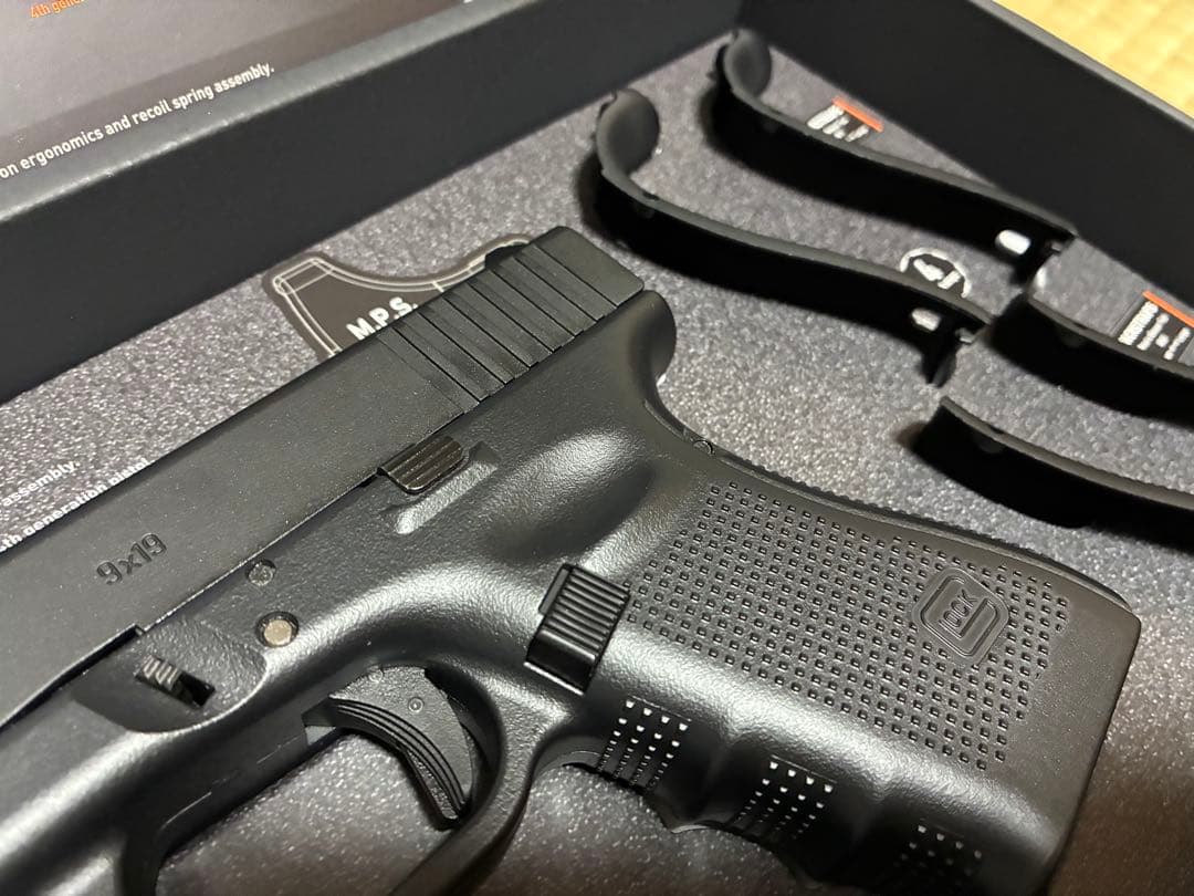 東京マルイ　G19gen4 ガスブローバックガン