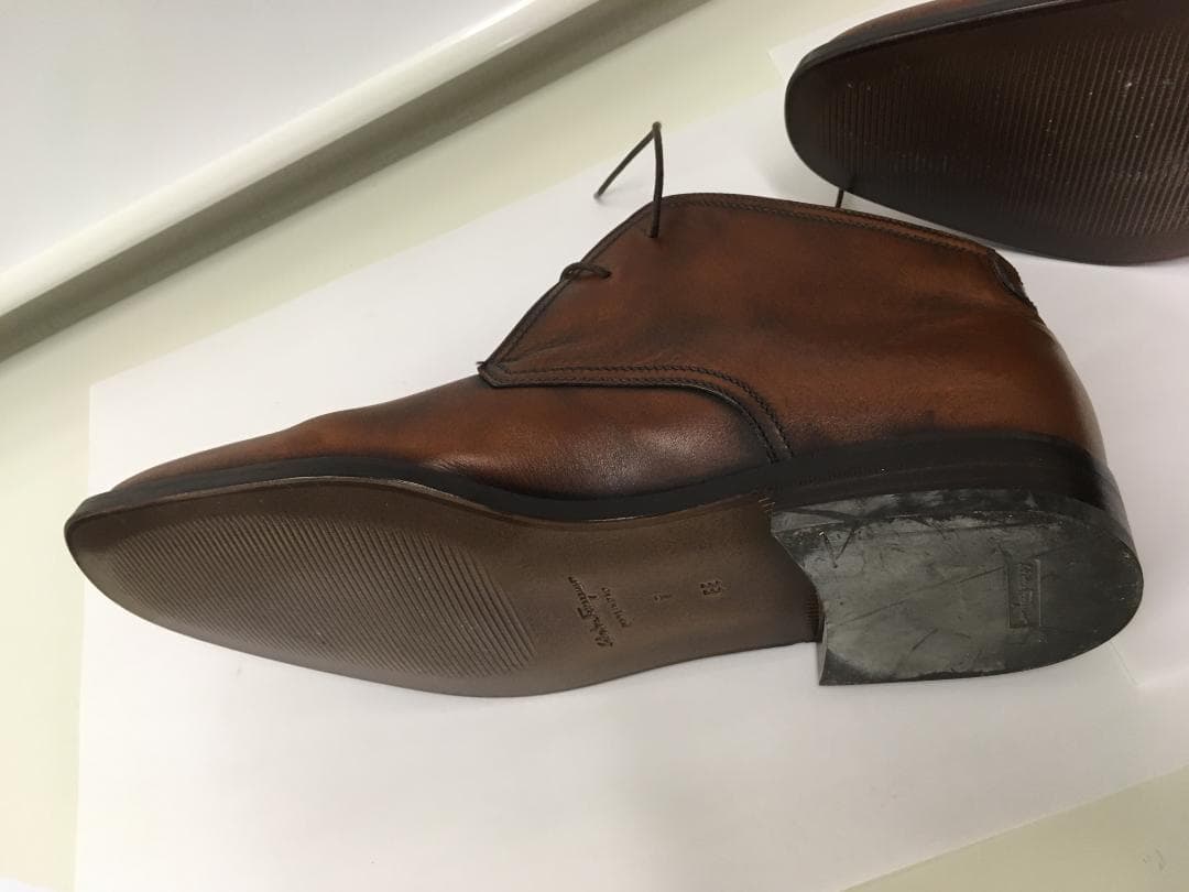 Salvatore Ferragamo　メンズシューズ（新品）