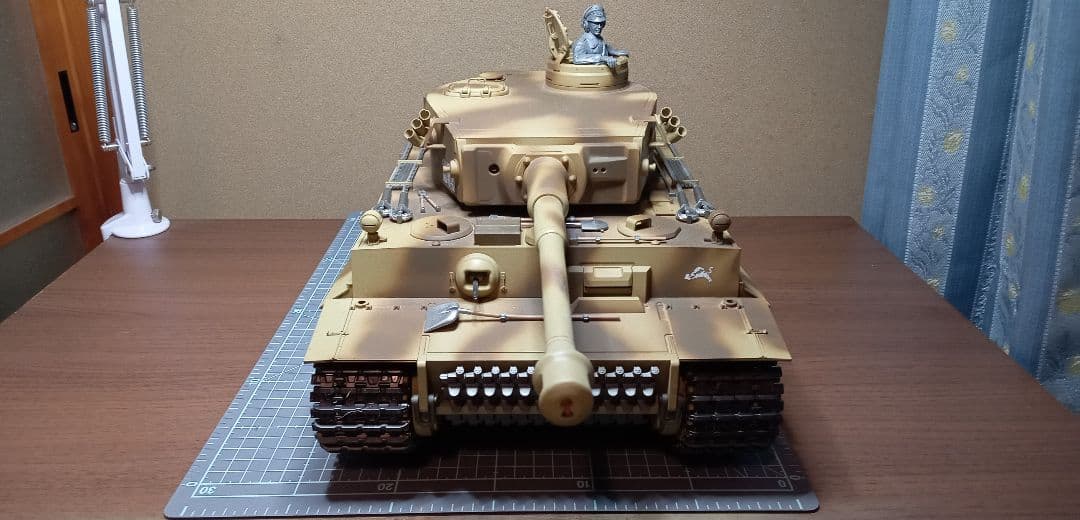 タミヤ1/16RCタンクTIGER−Ｉフルオペレーションセット完成品