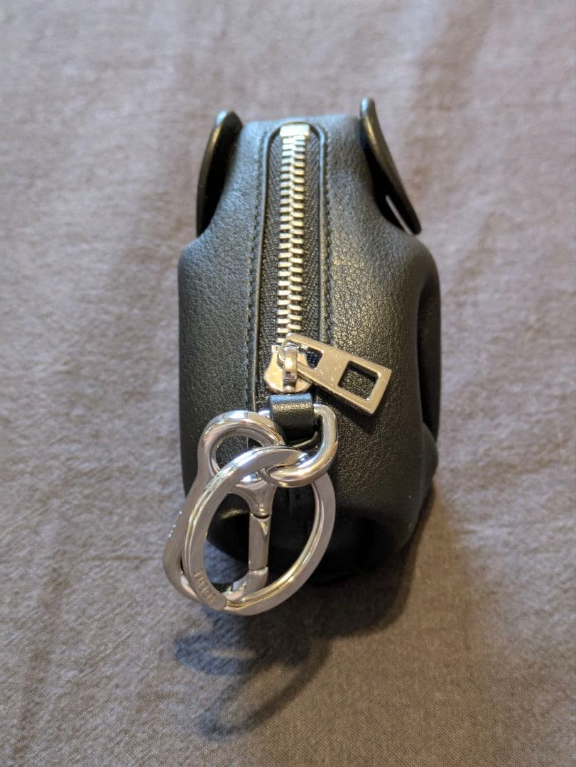 C*a様 【LOEWE】エレファント レザーケース チャーム(ブラック)