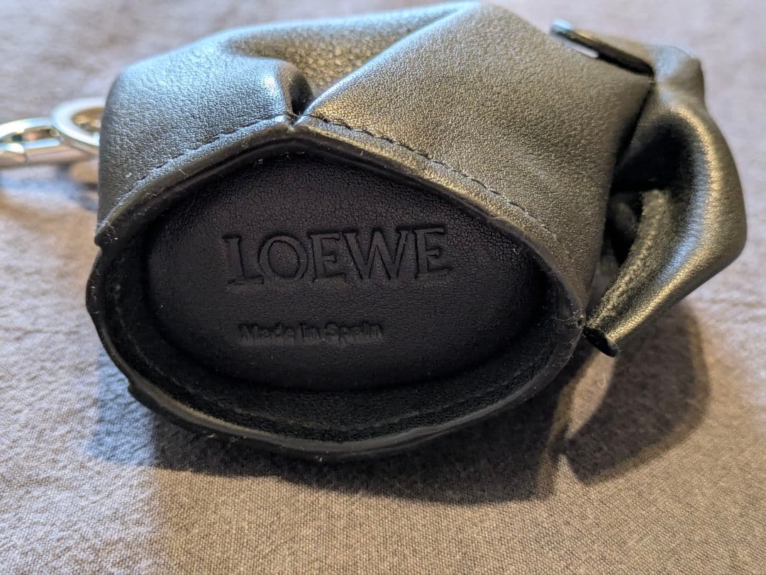 C*a様 【LOEWE】エレファント レザーケース チャーム(ブラック)