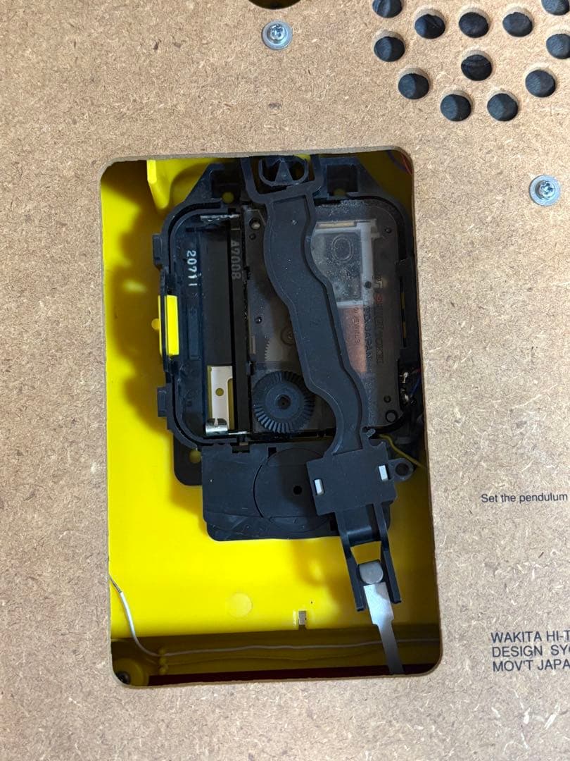 mar　カラフル振り子時計 モダンデザイン