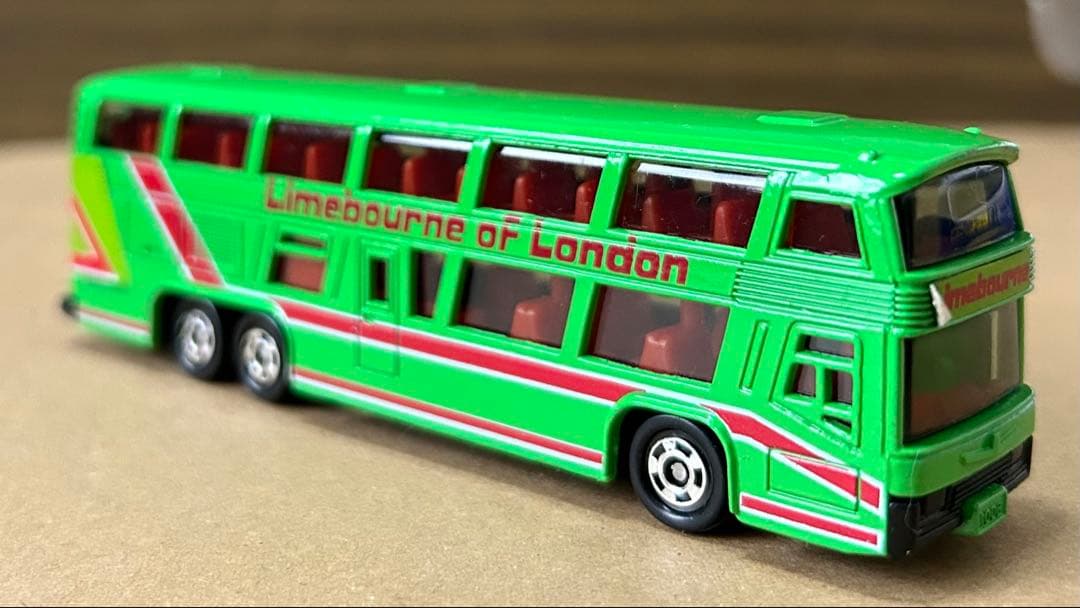 ロングトミカ L18 ネオプランバス スカイライナー