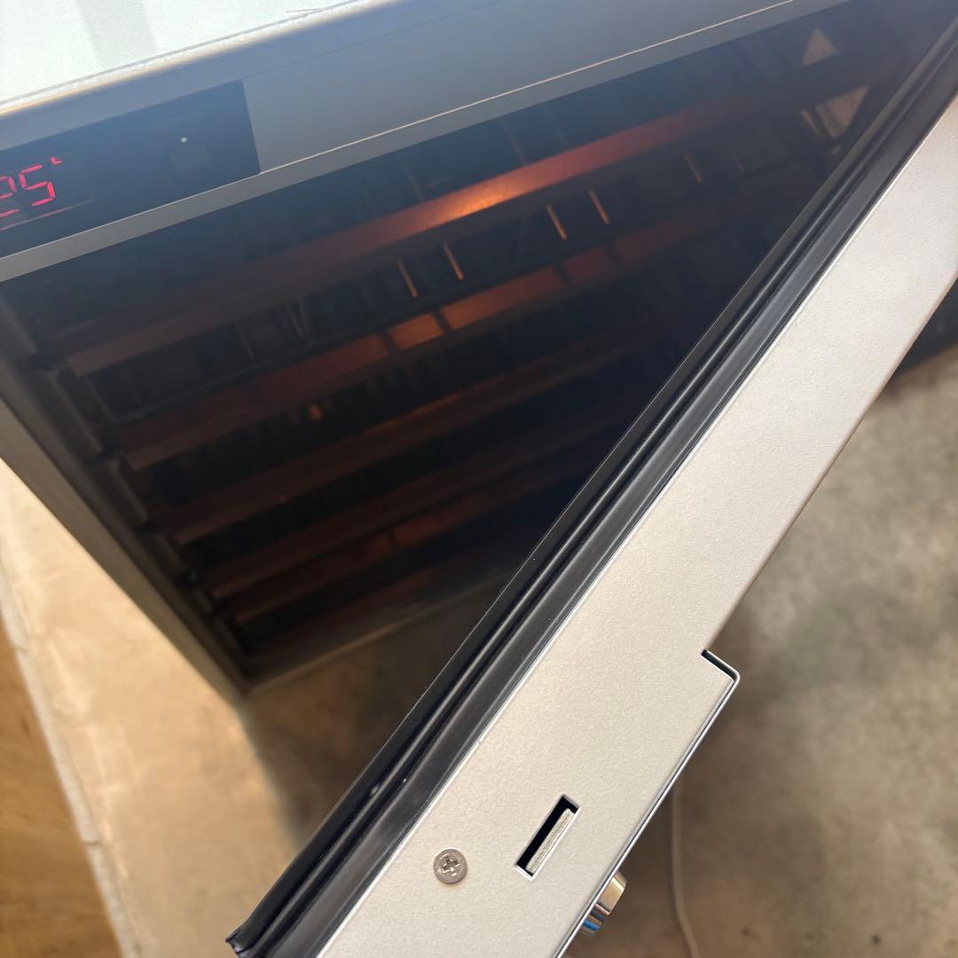 動作品！ フォルスター ワインセラー ロングフレッシュ ST-SV140G