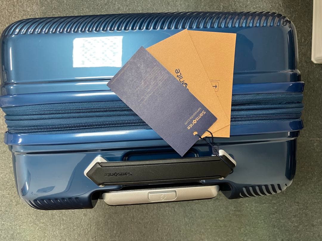 サムソナイト　ヴォラント　スピナー61（Mサイズ）