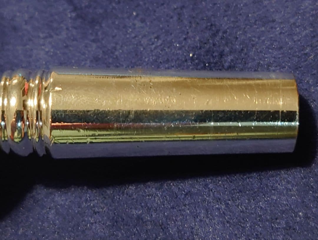 V.Bach Corp. 1-1/4GM バスTbマウスピース