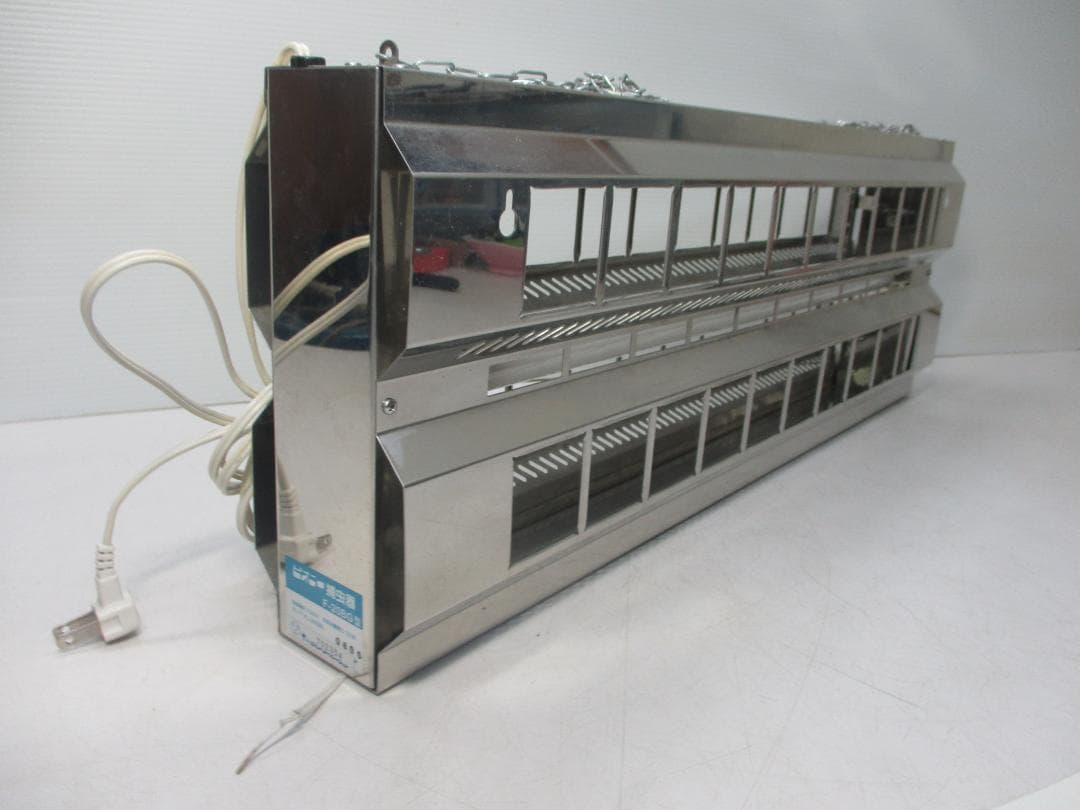 中古厨房 ピオニー捕虫器 F-20BG 動作確認 取付金具付き KITAZAWA