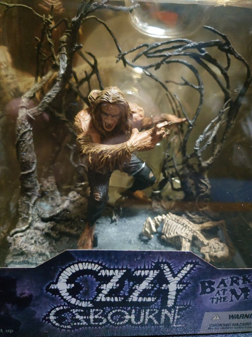 オジー・オズボーン マクファーレントイズ 狼男アクションフィギュア 新品・未開封