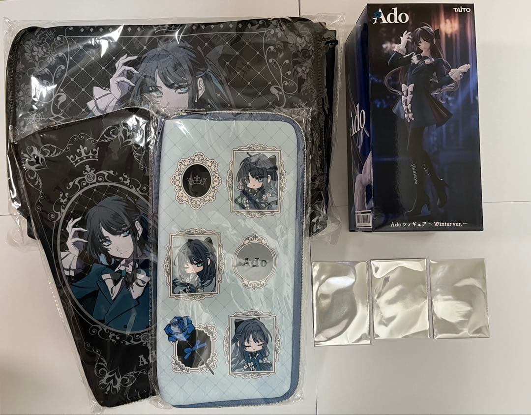 Ado ラウンドワン限定　フィギュア　ペンライトケース　収納ボックス　4点セット