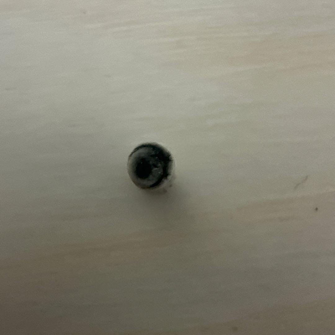 シャーペンの上の消しゴム