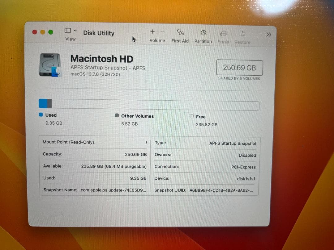 MacBook本体 Apple MacBook Pro 2017 A1708