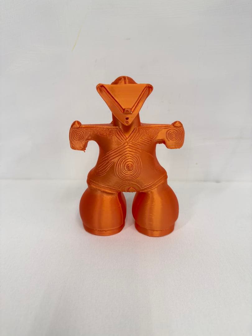 オレンジ色の国宝縄文土偶のレプリカ、3体セット、