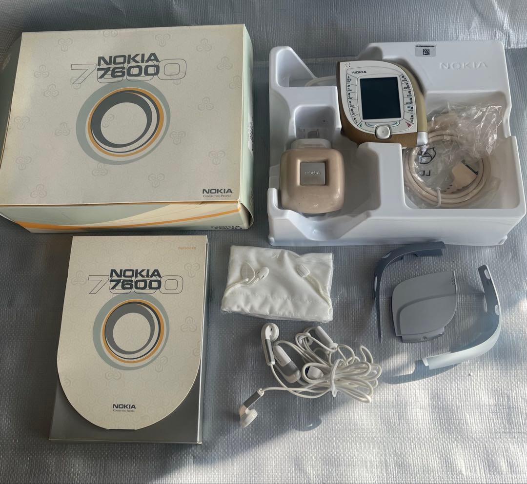 Y*A様 Nokia 7600 本体 ホワイト/ゴールド