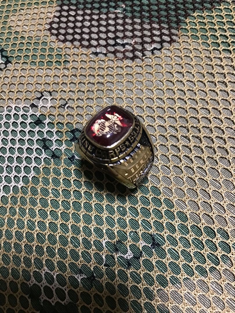 米軍放出品実物　海兵隊カレッジリング　BALFOUR GT 中古品1