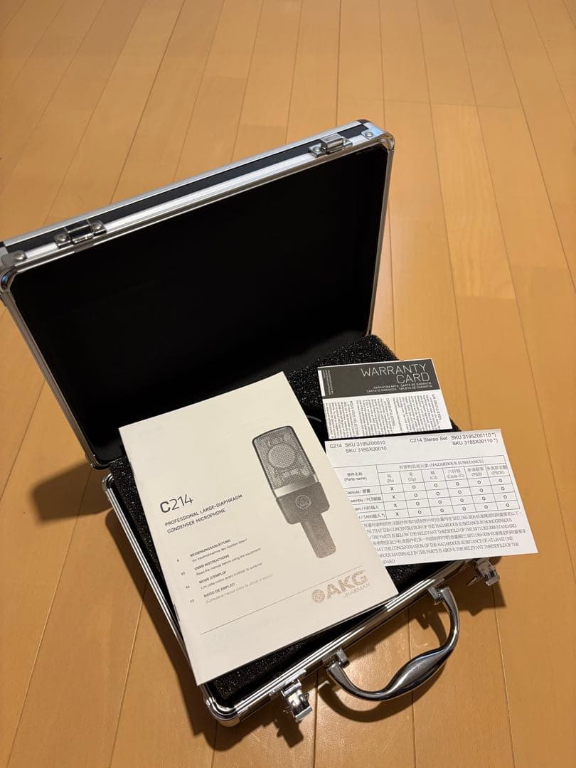 (極美品)AKG C214 コンデンサーマイク キャリングケース付