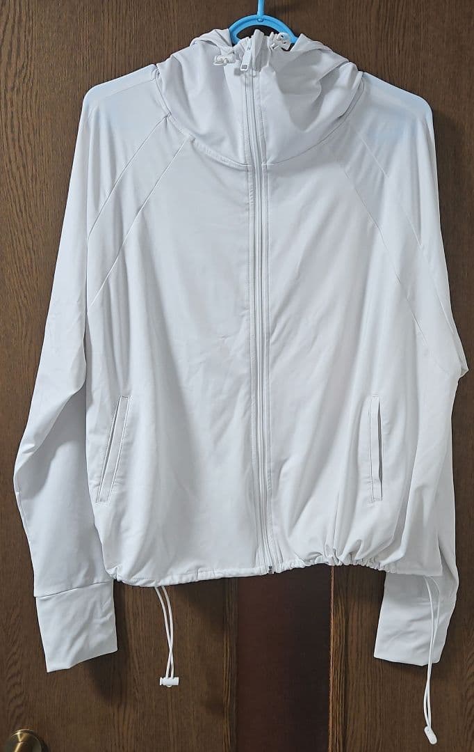 FORME ラッシュガード　パーカー