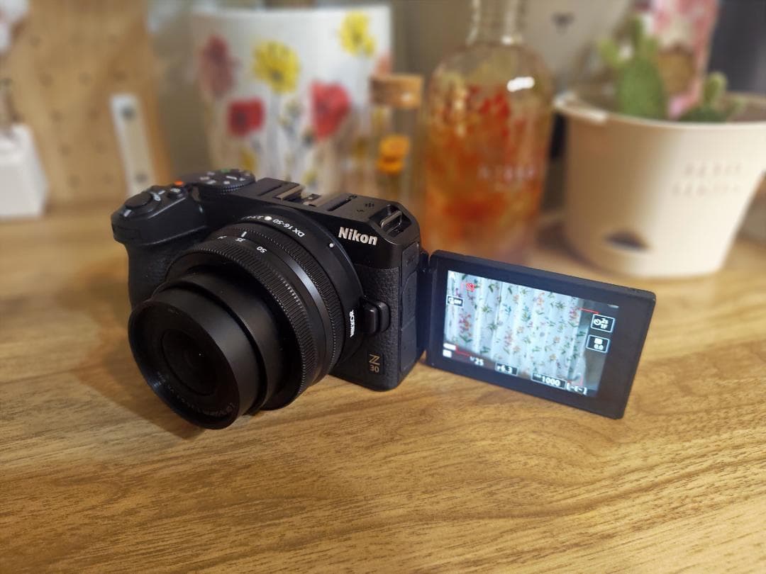 【美品】Nikon ニコン Z 30 ミラーレス一眼カメラ【撮影枚数：467枚】