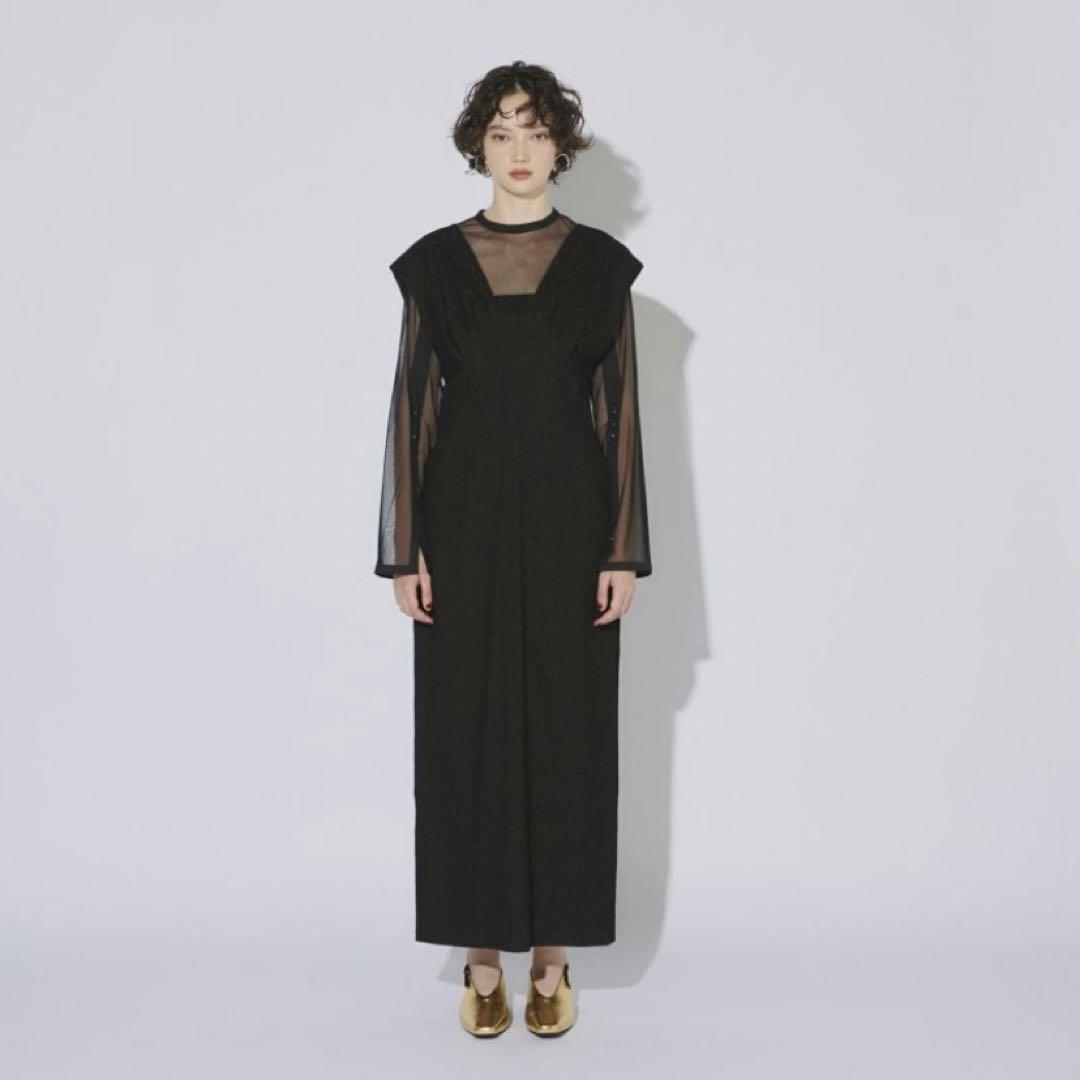 ANDRESD ／ アンドレスド　V line jacquard dress
