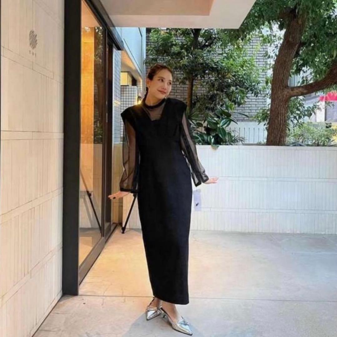 ANDRESD ／ アンドレスド　V line jacquard dress