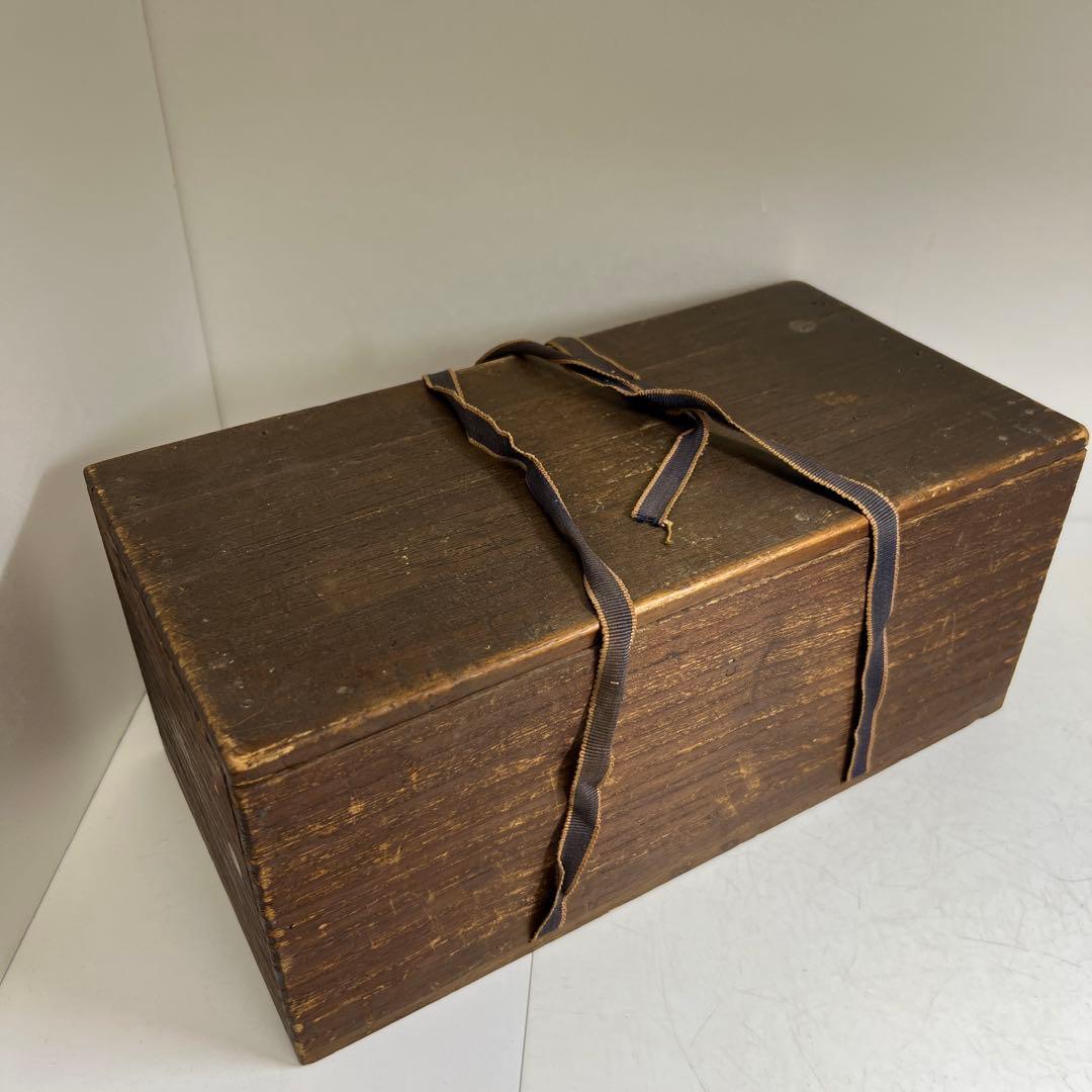 日向産スワブテ那智黒碁石　木箱付　1892g 東Y7-0912①