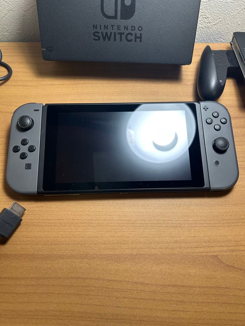 【早い者勝ち】Nintendo Switch 本体 グレー