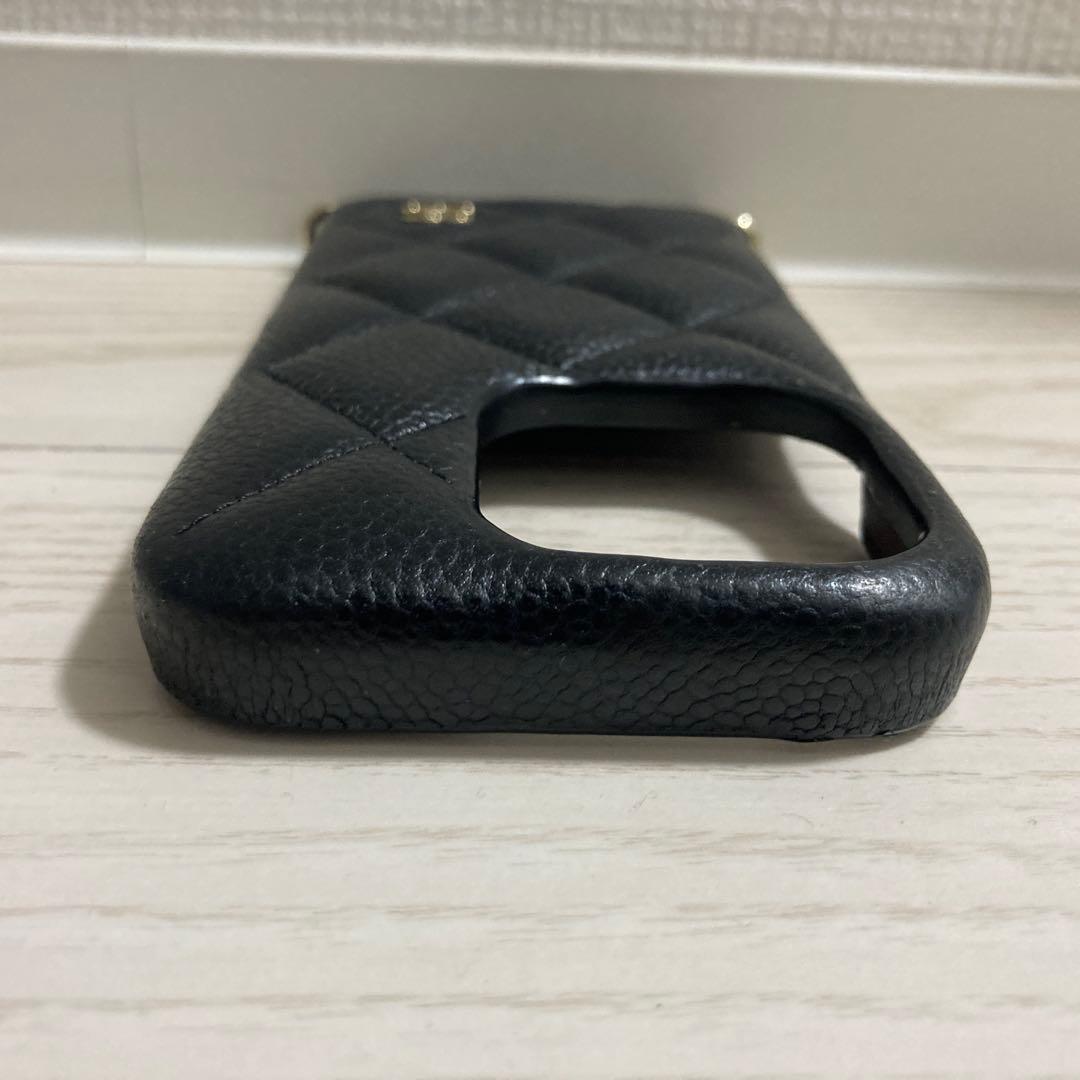 ✨極美品✨CHANEL　iPhone15Pro　ココマーク　マトラッセ　チェーン