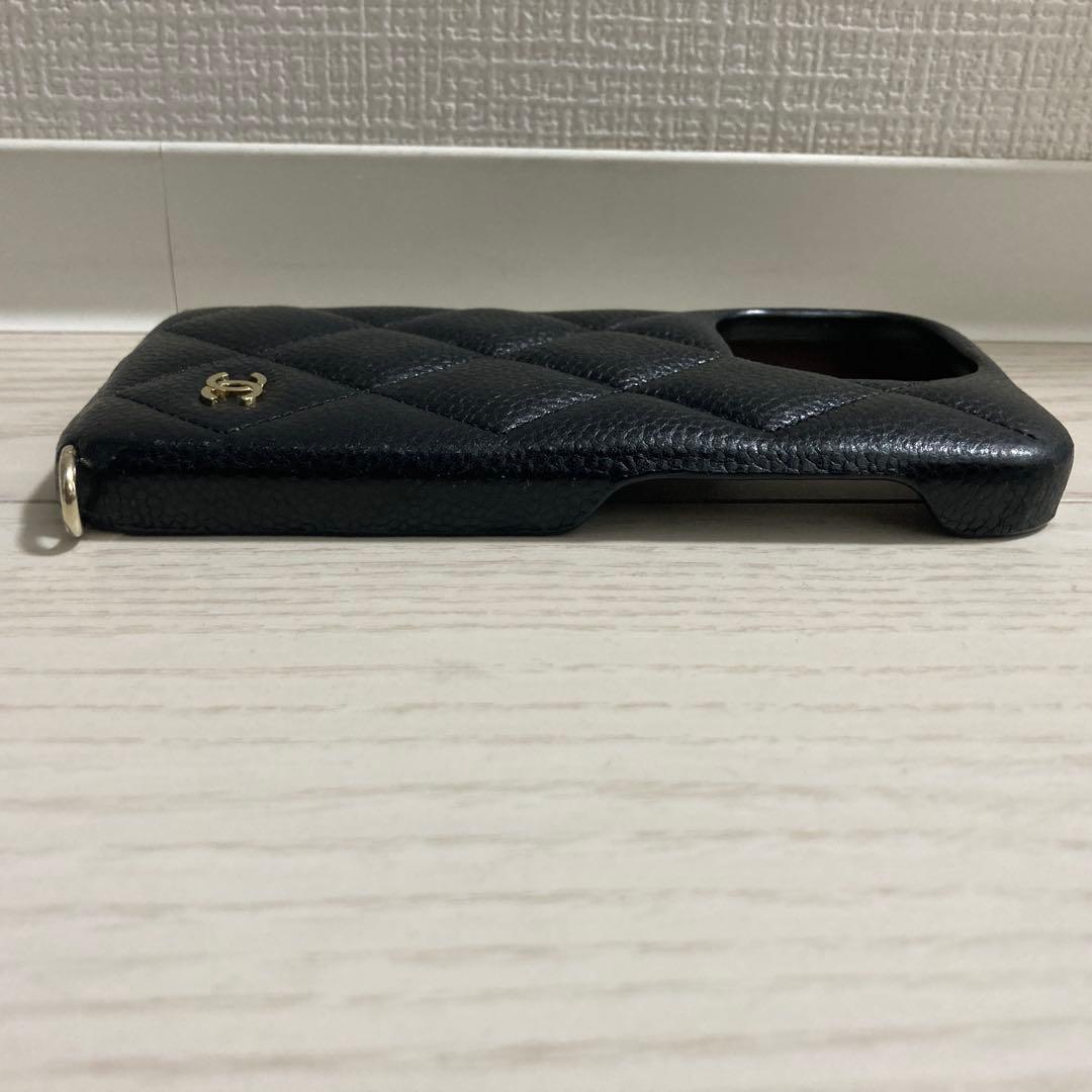✨極美品✨CHANEL　iPhone15Pro　ココマーク　マトラッセ　チェーン
