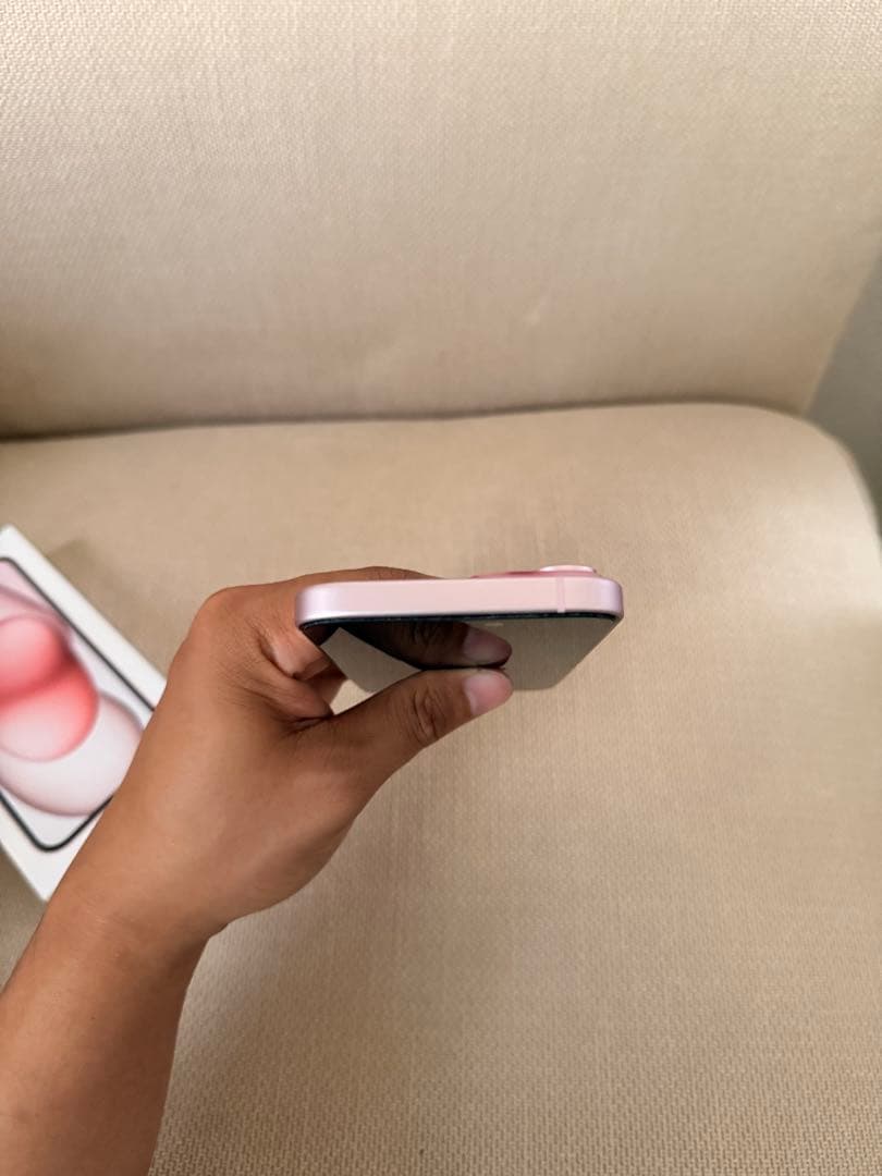 【美品】Apple iPhone 15 ピンク 本体