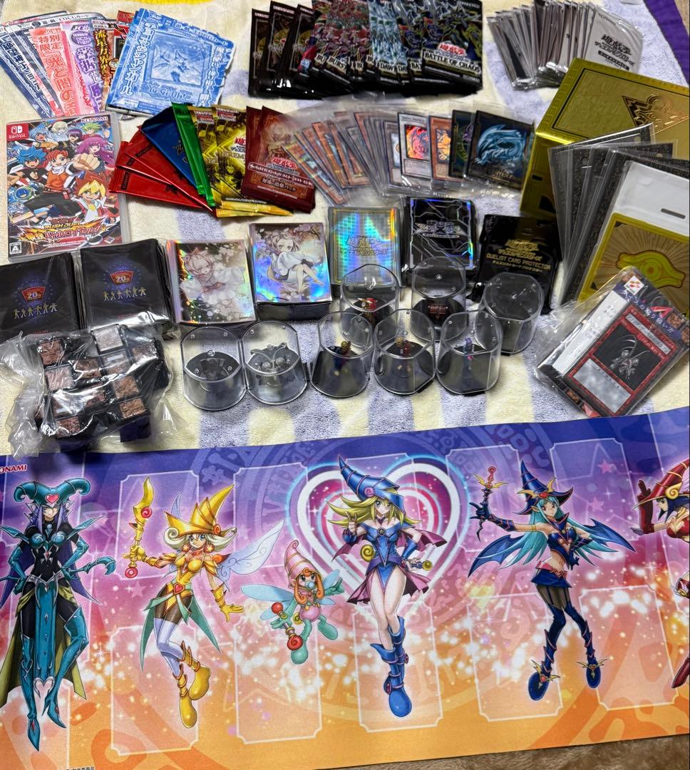 遊戯王OCGカードセットと付属品