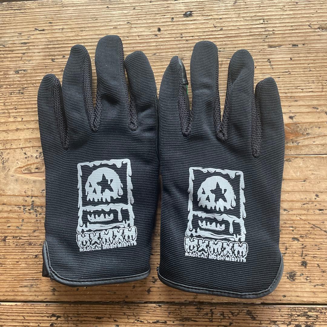 新品　サンタクルーズ x MxMxM スクリーミングハンドグローブ　黒緑