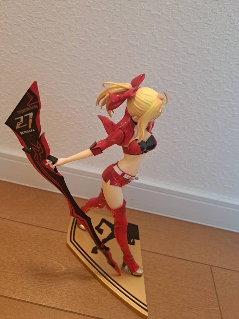 Type-moon Racing　ネロ　フィギュア