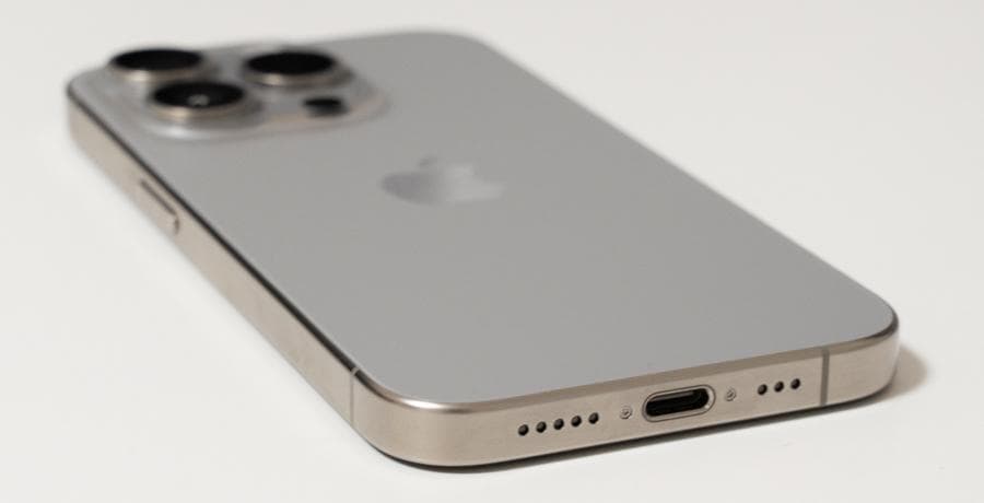 【ほぼ新品】iPhone 15 Pro グレー 128ギガ SIMフリー