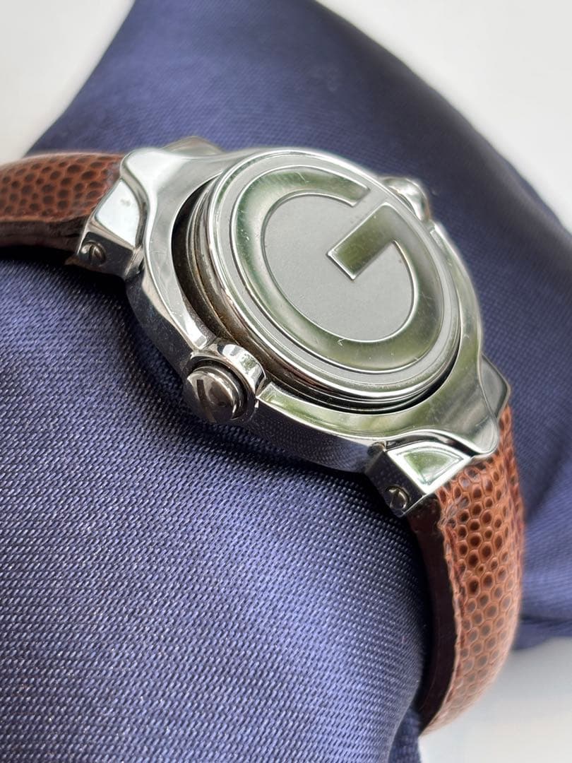 GUCCI ブラウンレザー 時計