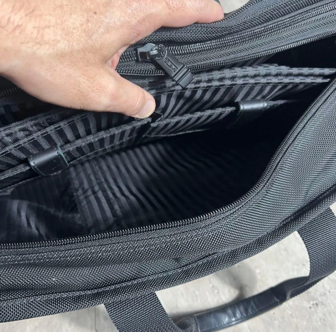 tumi ブリーフケース