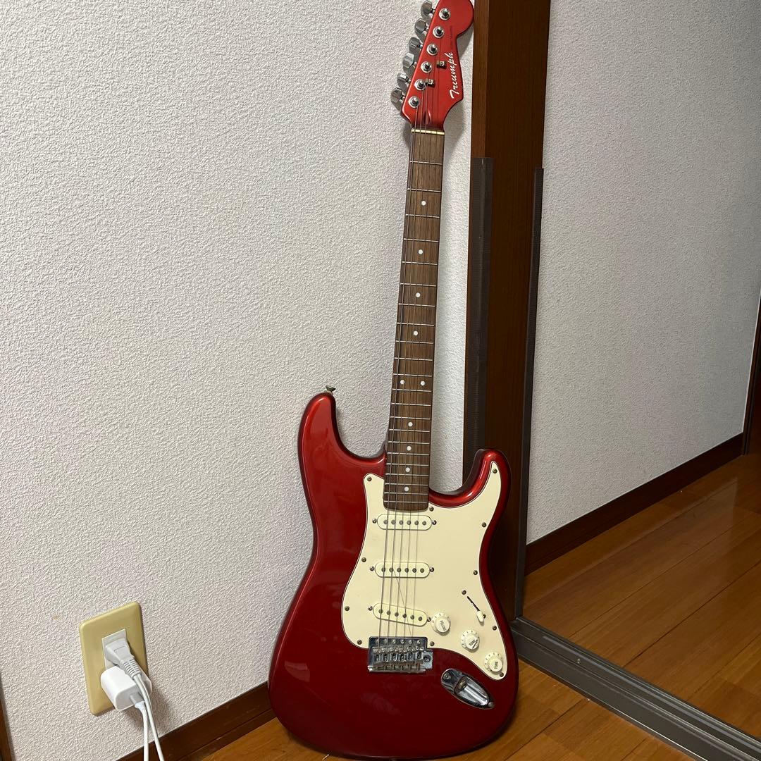 Triumph Sonic Master エレキギター レッド