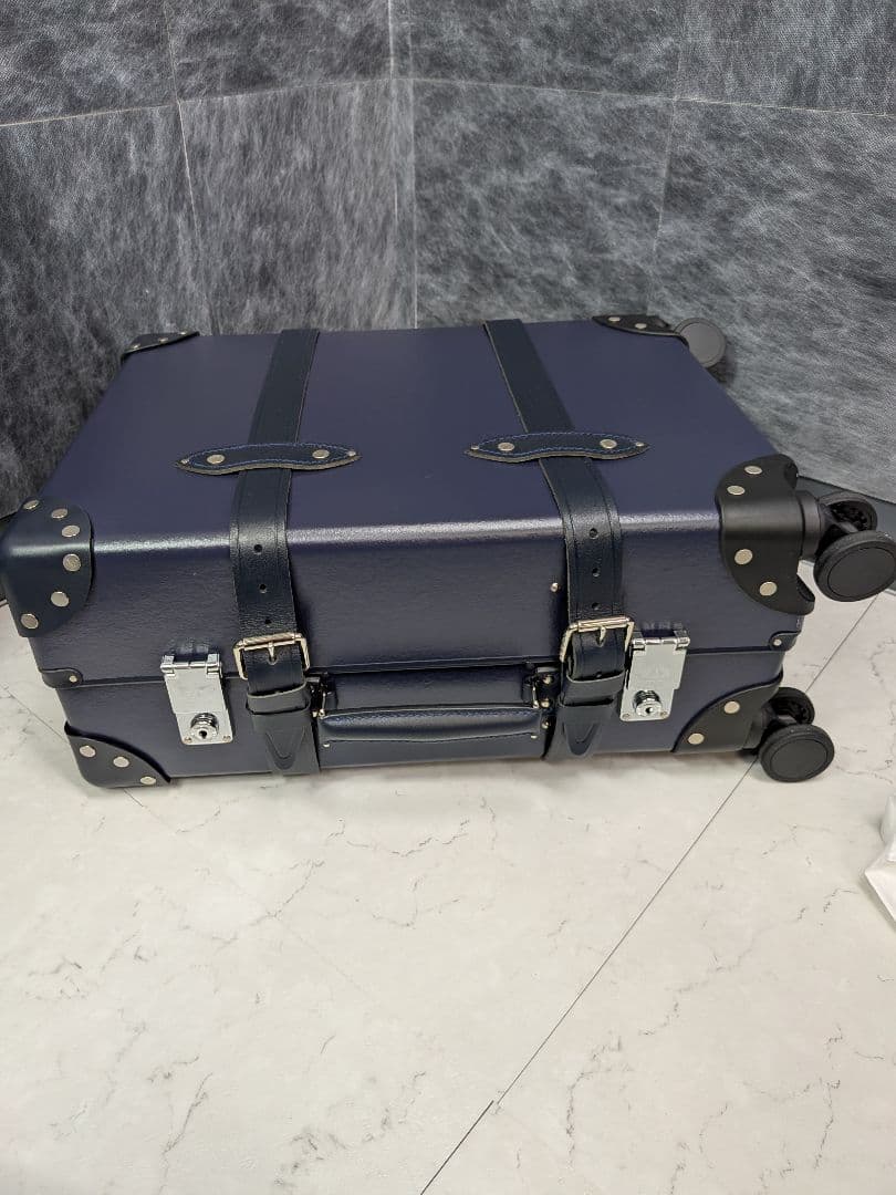 Annaさま専用ページ　①グローブトロッター ネイビー 4ホイール