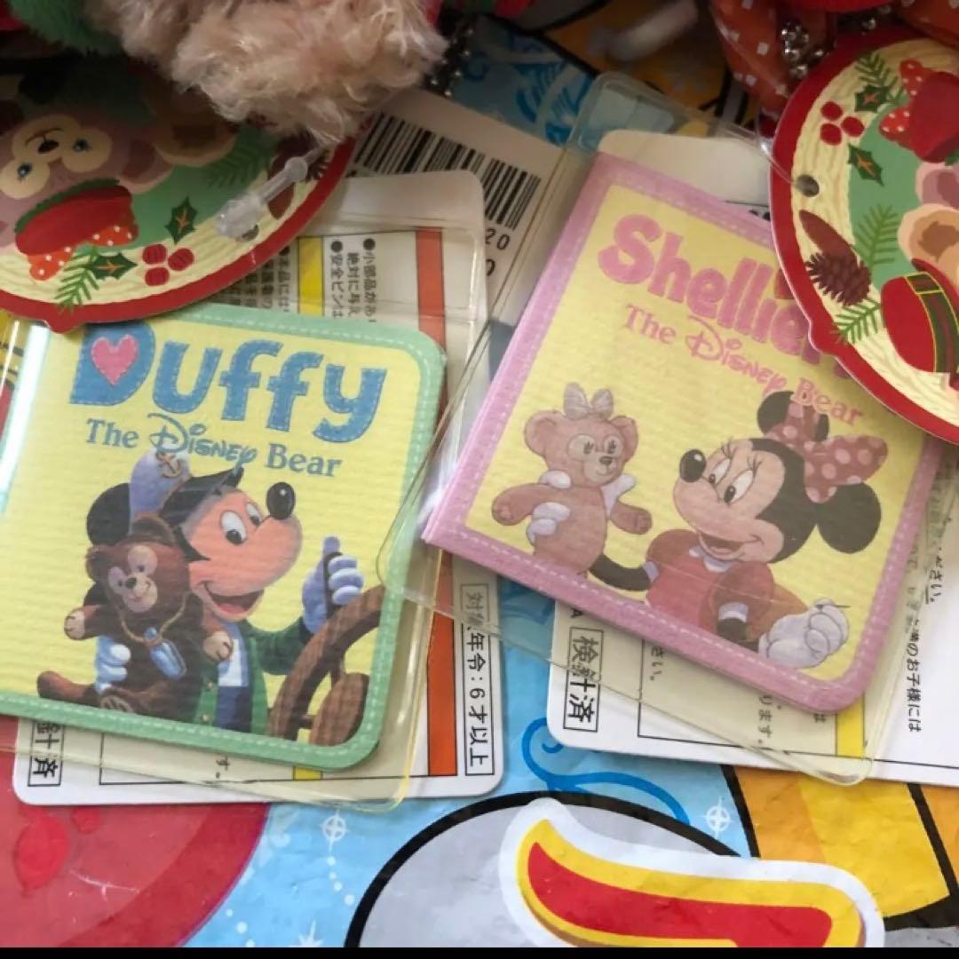 ディズニー　ダッフィー  シェリーメイ  クリスマス　ぬいぐるみバッジ　ぬいば