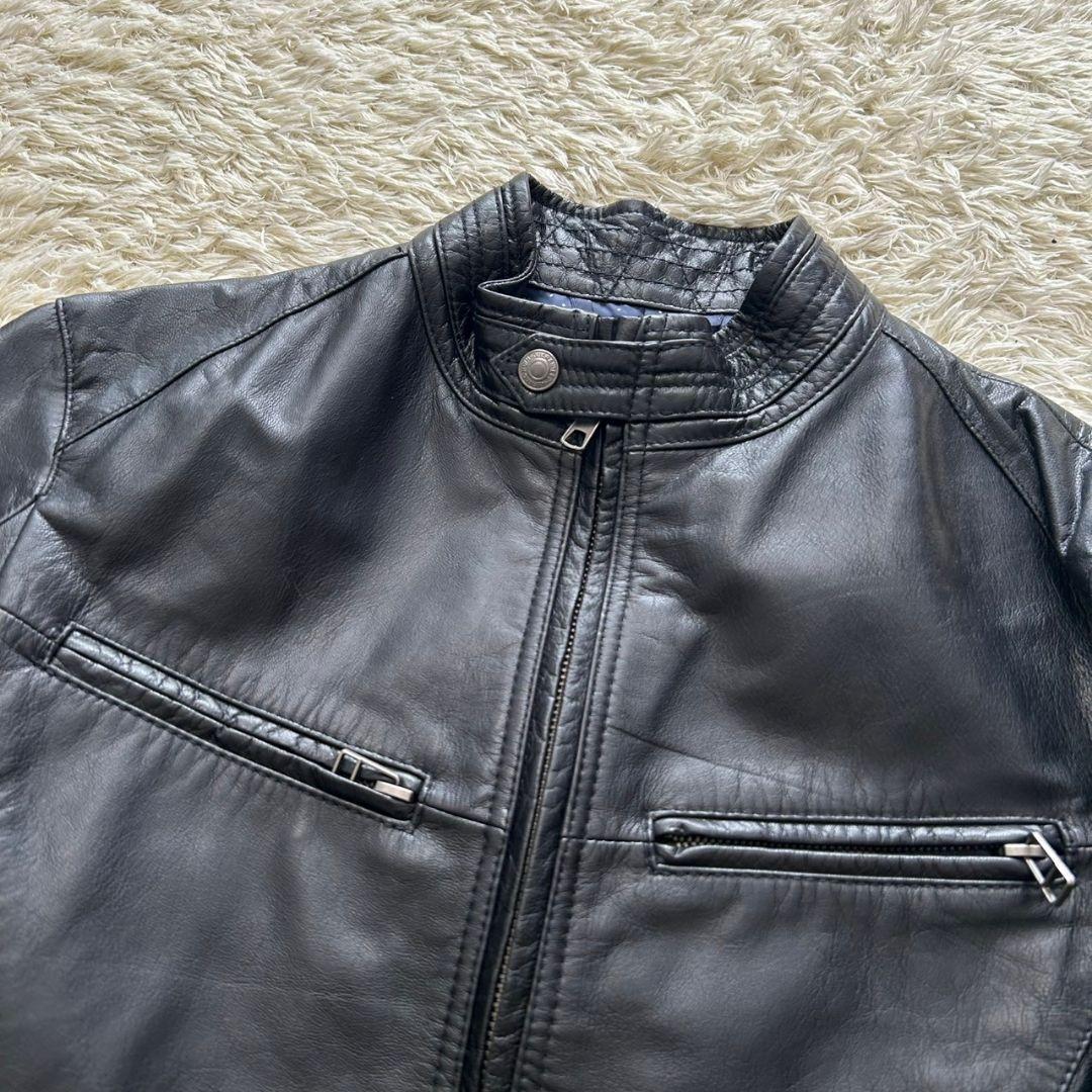 【美品】メンズビギ　ラトルトラップ　本革　シングルライダース　山羊革　黒　M