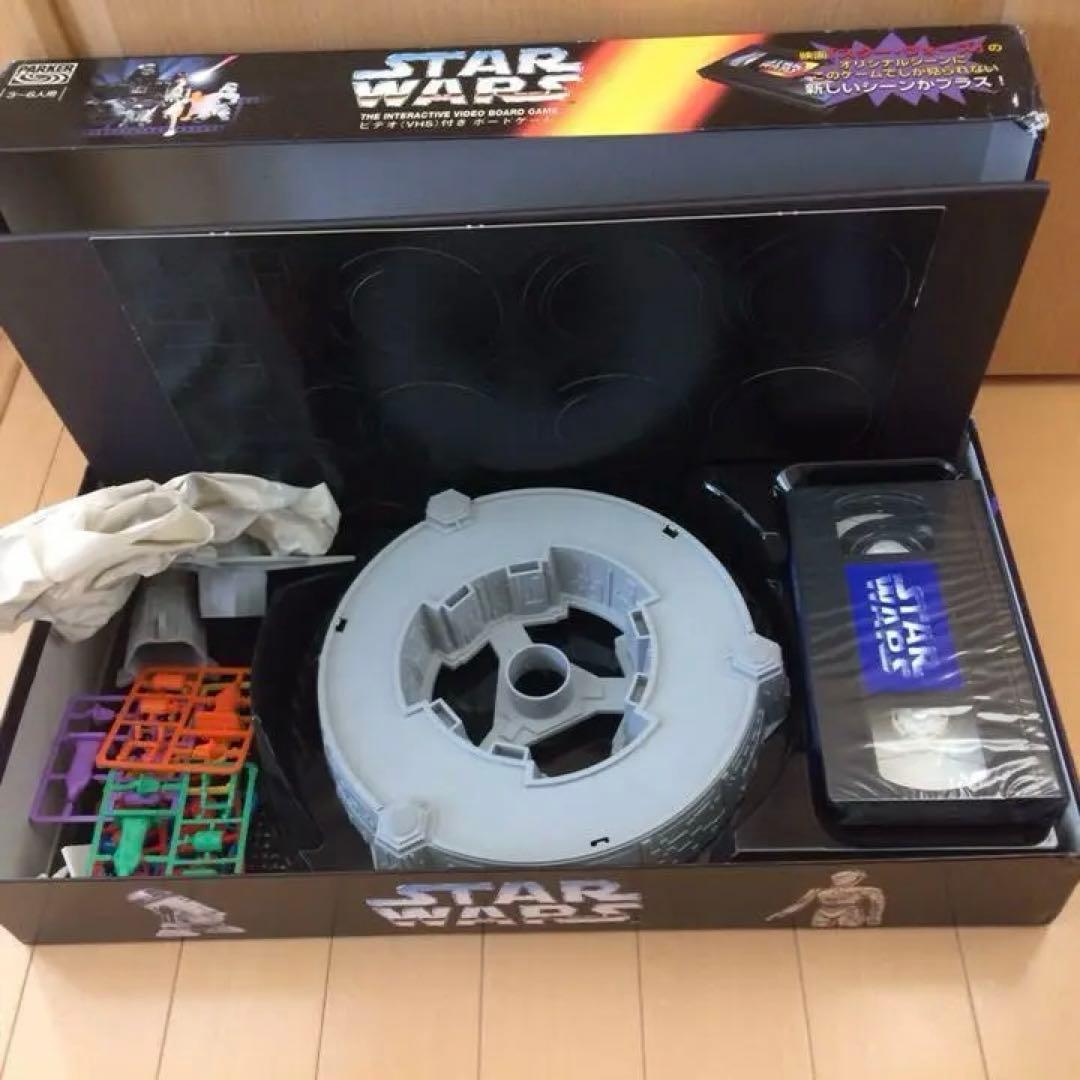 送料無料　未使用・未開封　スター・ウォーズ ビデオ(VHS)付き ボードゲーム
