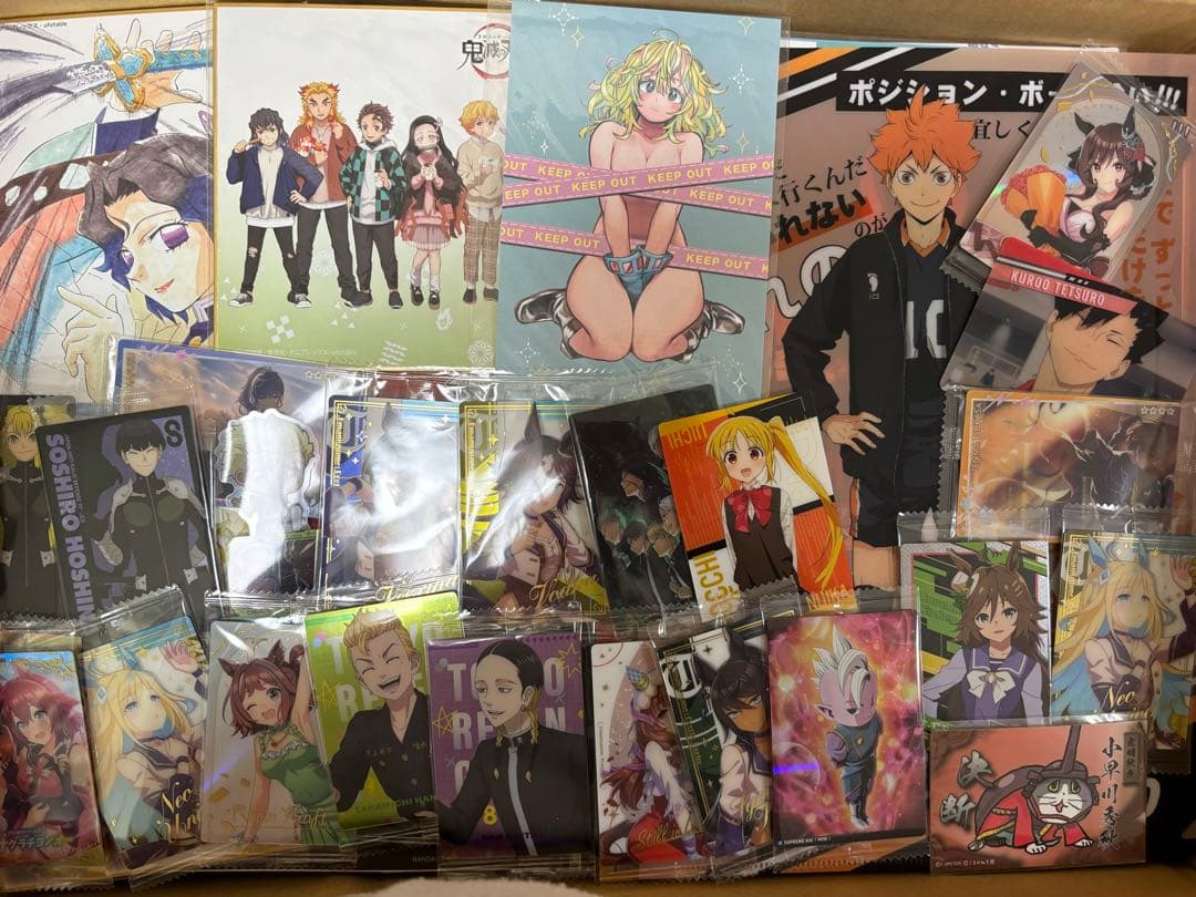 アニメキャラクター 紙類 大量 まとめ売り♡