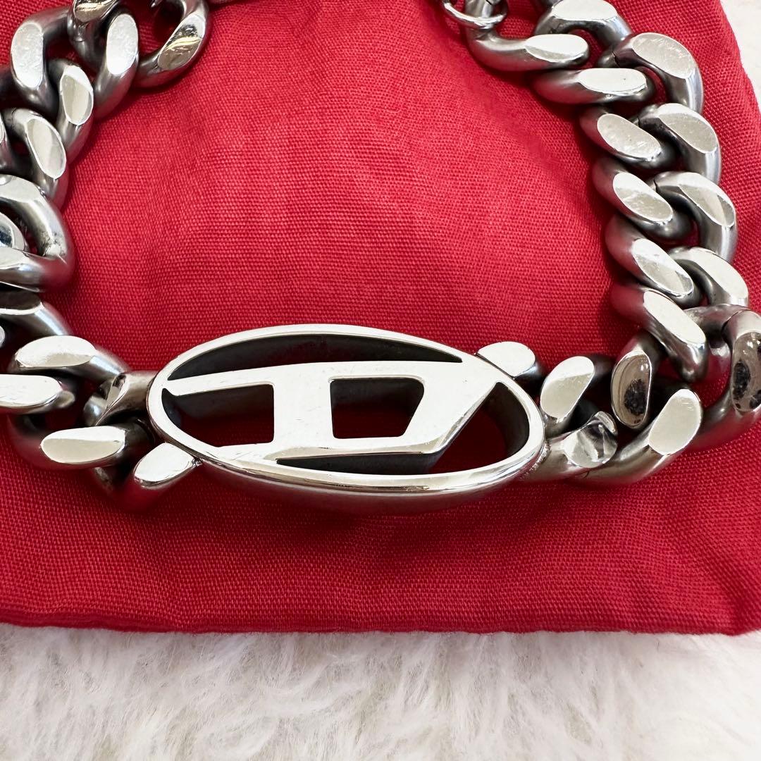 いー✨DIESEL ステンレススチール チェーンブレスレット DX1413